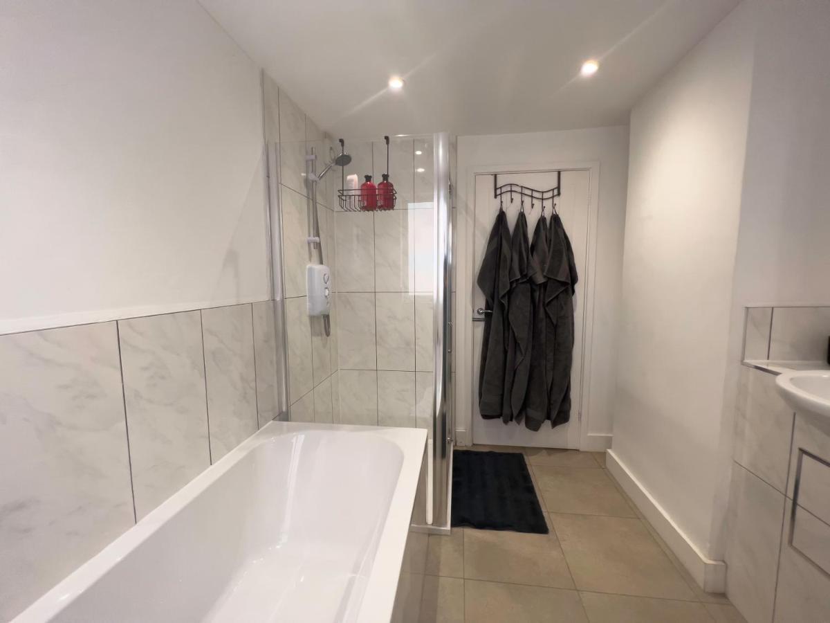 The Dragon Pad Boutique Apartment Royal Tunbridge Wells Eksteriør billede